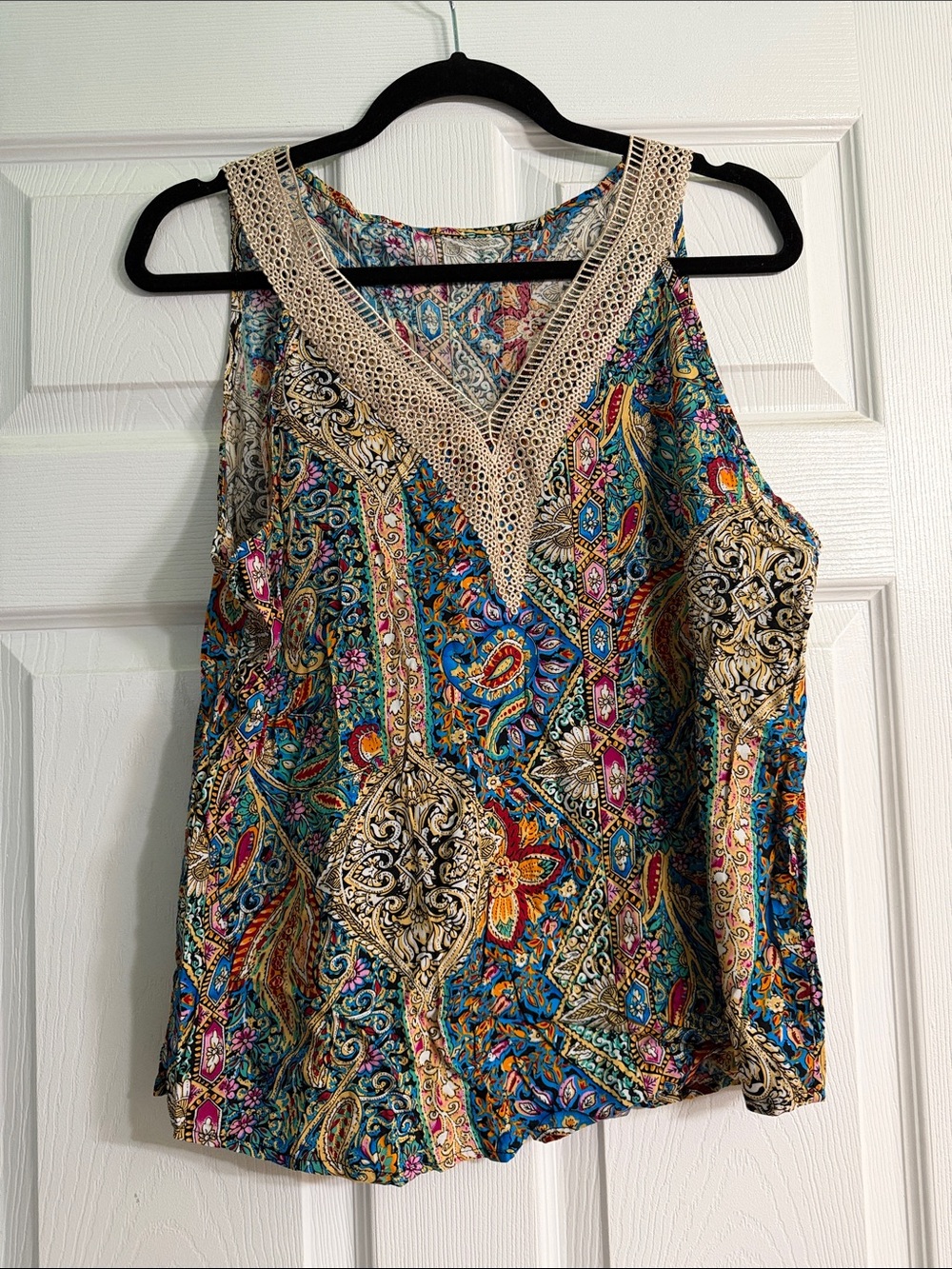 Cupshe Multicolor Paisley Crochet V-Neck Tank Top size large ๐